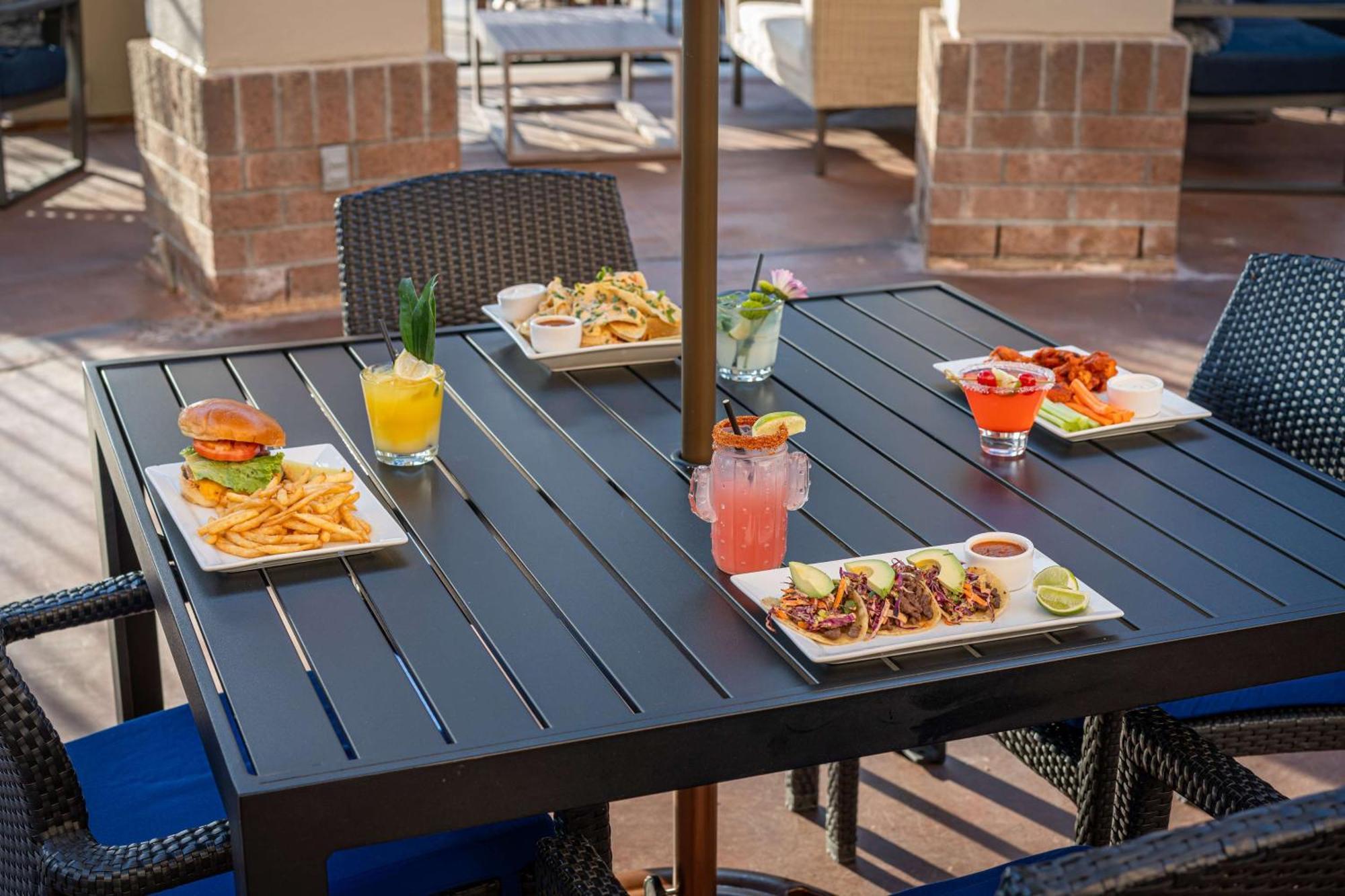 Hilton Garden Inn Scottsdale Old Town Eksteriør bilde